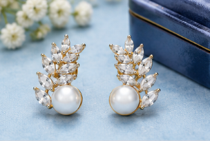 Silver Pearl Leaf Spark Studs