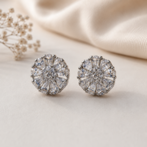 SILVER CLEAR Petal Stud Earrings
